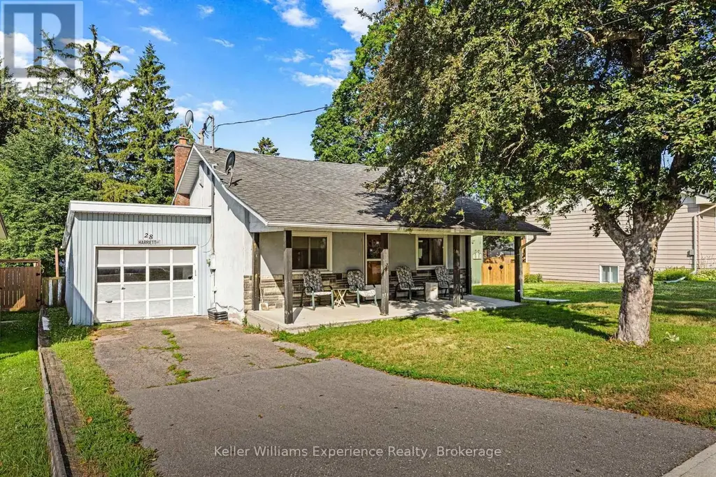 28 Harriet Street, Penetanguishene